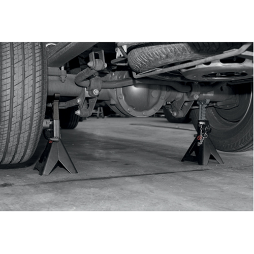 LU046