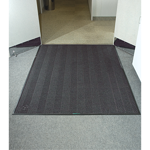 Waterhog® Eco Elite Matting, Wiper/Scraper, 6' x 8' x 3/8", Grey Ash