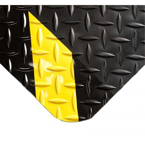 SpongeCote Mats No.415, Diamond, 3' x 10' x 9/16", Black/Yellow, PVC Sponge