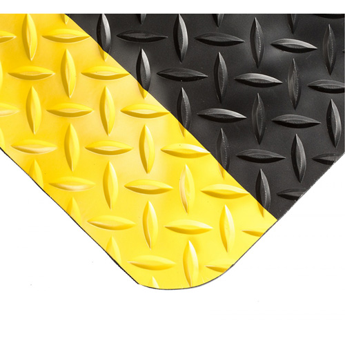 Select Mats No.495, Diamond, 4' x 6' x 15/16", Black/Yellow, PVC/PVC Sponge