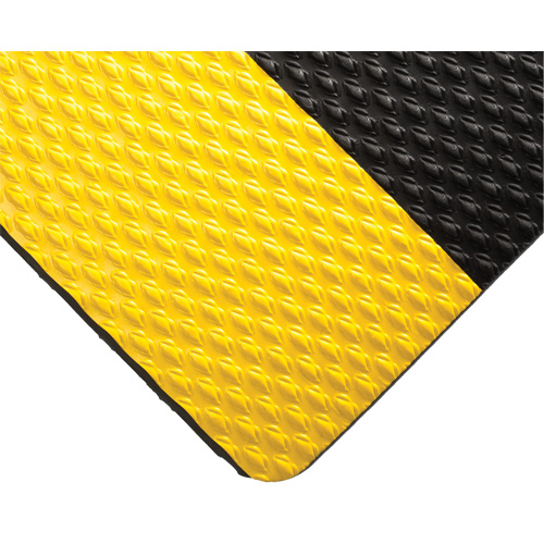 Kushion Walk Mats No.475, Pebbled, 2' x 20' x 3/8", Black/Yellow, PVC