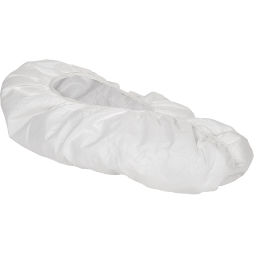 KleenGuardâ„¢ A40 Shoe Covers, One Size, Microporous, White