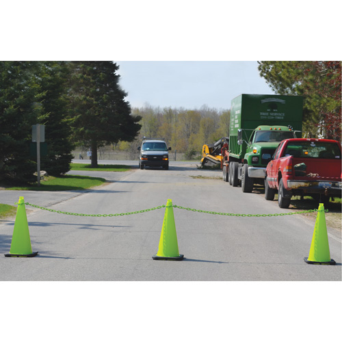 Traffic Cone & Chain Kit, 28", White - Traffic Cone - SGO159