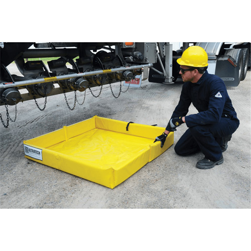 Mini Foam Wall Ultra-Containment Berm®, 33 US gal. Spill Capacity, 3' L x 3' W x 6" H