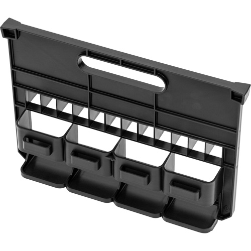 UAX745