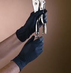 ONYX® Nitrile Exam Gloves